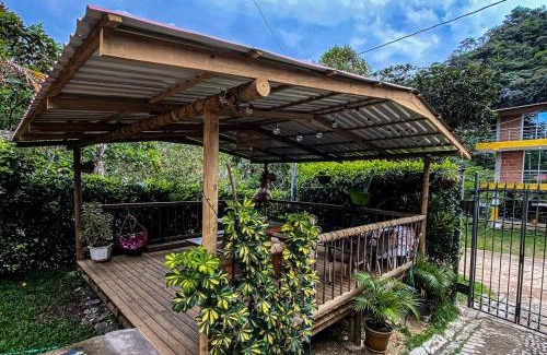 San Rafael Apartamento | Habitación para 2 con acceso al rio y baño privado San Rafael Antioquia