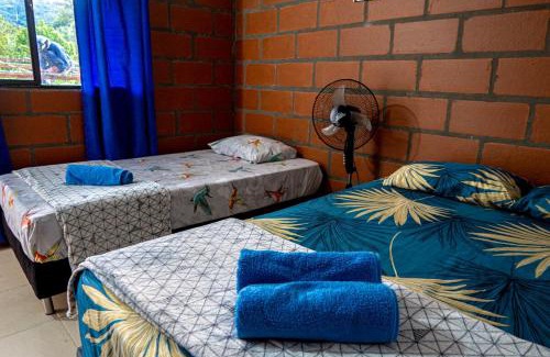 San Rafael Apartamento | Habitación para 3 con acceso al rio y baño privado en San Rafael Antioquia