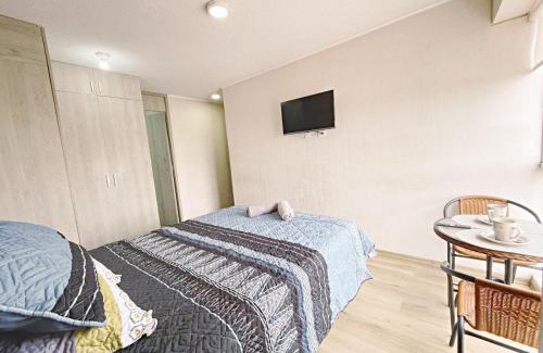 Tejada Alta Casa | Habitación privada con baño privado y smart TV