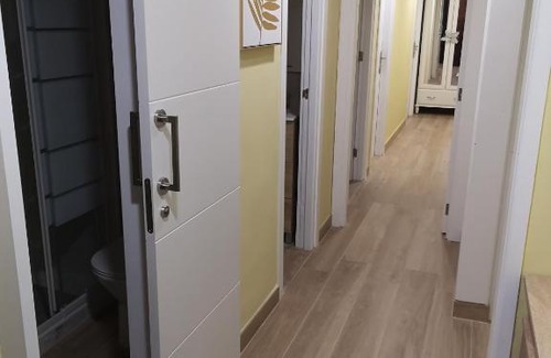 San Cristobal de La Laguna Casa | Habitación privada en hostal cerca aeropuerto Norte