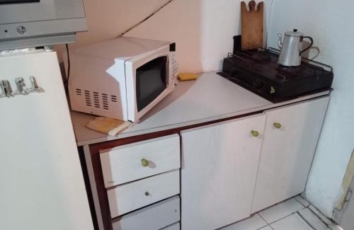 Mar de Ajó Apartamento | Habitación y dptos 1 y 2 amb con estacionamiento cerca del mar
