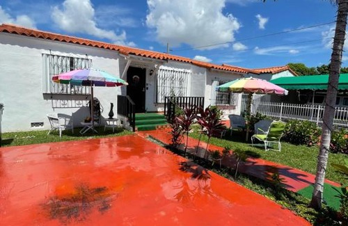 West Little Havana Casa | Habitacion Centrica Calle 8 Miami (2)