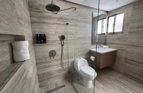 Renacimiento Apartamento | Habitacion con baño privado en Mirador Norte Santo Domingo - 206