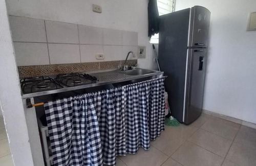 Valledupar Casa | HABITACION EN APARTAMENTO COMPARTIDO - VENTILADOR