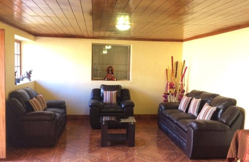 Chinchero Cama Y Desayuno | Habitacion Familiar 4 Camas