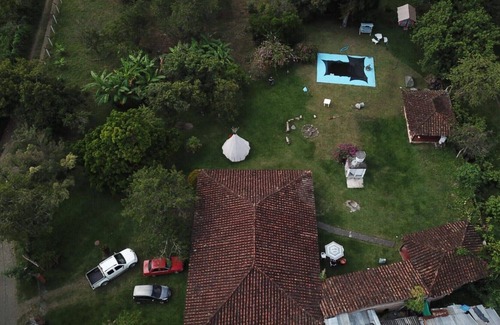 Ginebra Otro | HABITACION PARA DOS PERSONAS - Ginebra glamping a 10 minutos de ginebra.