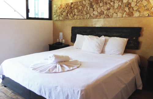 Chichen Itza - Valladolid Hotel | Habitaciones Colonial Zaci
