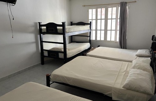 El Rodadero Hotel | HABITACIONES SENCILLAS
