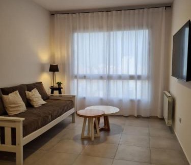 Bahía Blanca Apartamento | Habitania Caronti 190 - Cochera
