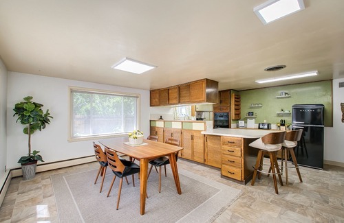 East End Casa | #HabitueHomes - Eagle Rock Base Camp