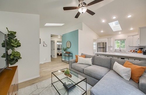 Sunset Casa | #HabitueHomes - Sunset Park Sweetheart!