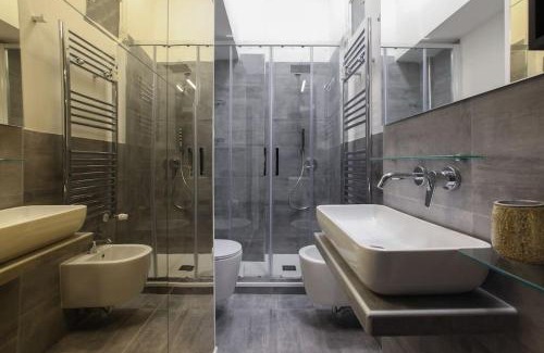 Lazzaretto Apartamento | HACCA Collection - Chic 2BR in Cool Porta Venezia District