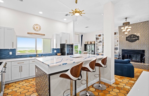 Cocoa Beach Villa | ⭐️⭐️Stunning Ocean front Villa. 7 Bedrooms 2 kitchen private Pool In-law suite 5⭐️⭐️