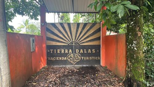 Villavicencio Hotel | Hacienda Dalas Alojamiento Campestre