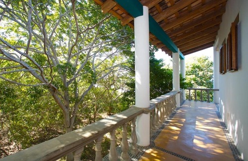 Troncones Hotel | Hacienda Eden