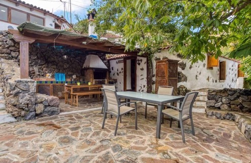 Icod de los Vinos Cabaña | Hacienda Jardín de las Hespérides Hesperia. Hacienda Rural en Medio del Bosque