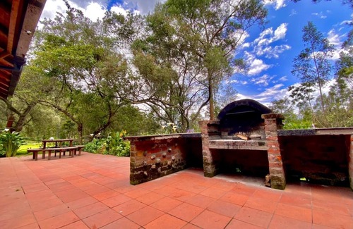 San Pablo del Lago Villa | Hacienda San Juan de La Vega, una experiencia de B&B si lo eliges. ¡Solo pregunta!