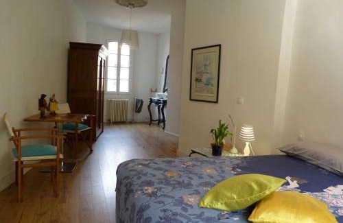 Finestret Cama Y Desayuno | HACIENDA SHAKTIPAT