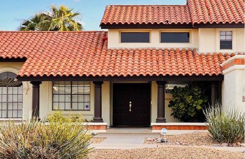 Mesa Casa | Hacienda Style Home Sleeps 14 with Heated Pool, In-ground Spa, Cinema, and more!