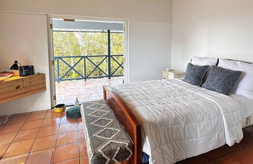 Guavate Casa | Hacienda Verde Luz