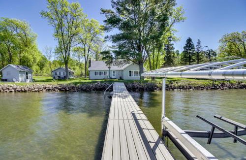 Hackensack Casa | Hackensack Waterfront Retreat on Tenmile Lake