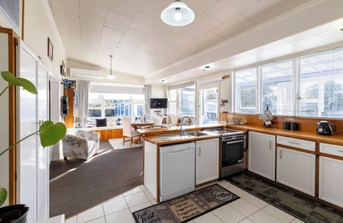 Reefton Casa | Haere Mai Reefton Heritage Holiday Home