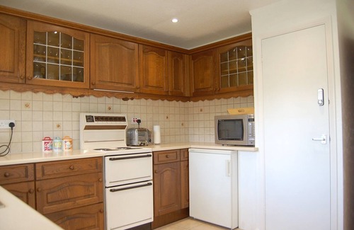 Cwrt Casa | Hafan Y Talgarth bungalow at Plas Talgarth resort
