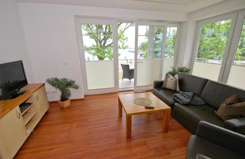 Lauterbach Apartamento | hafennahe Ferienwohnung mit Meerblick - Hafenresidenz Lauterbach FeWo 2-3
