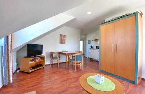 Wiek Apartamento | Hafenresidenz - Ferienwohnung 19 - Kapitän