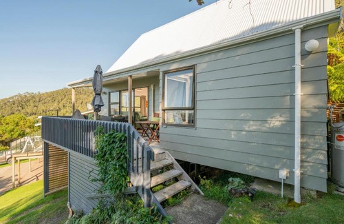 Hahei Casa | Hahei Horizon - Hahei Holiday Home