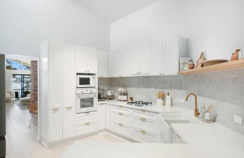 Sanctuary Point Casa | Hahn Sanctuary - Book 4 nights, pay for 3!