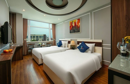 Dich Vong Hau Hotel | Hai Muoi Hotel & Apartment