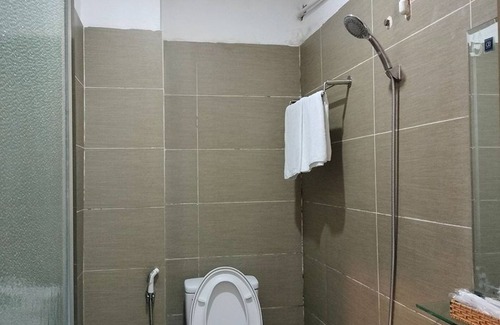 Binh Chanh Hotel | Hai Quynh Hotel