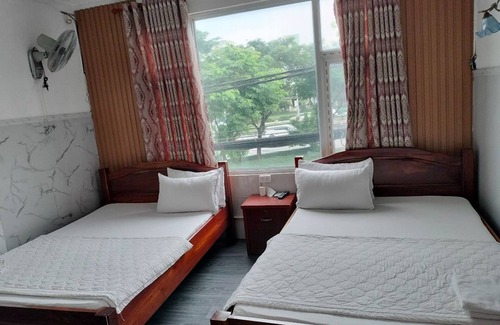 Binh Chanh Hotel | Hai Quynh Hotel