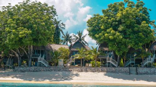 Mushroom Bay Complejo | Hai Tide Beach Resort