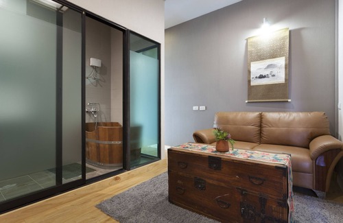 Wua Lai Hotel | Haikin Ryokan