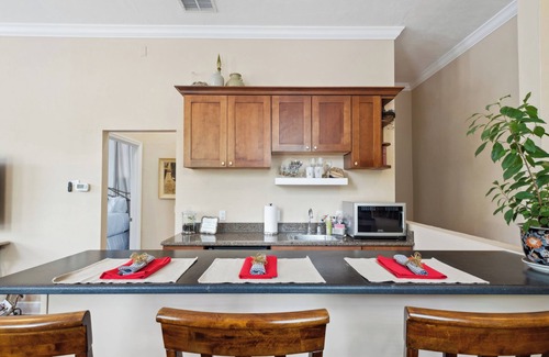 Haile Plantation Apartamento | Haile Yeah! 1BR 1BA Guest Suite in Haile Village