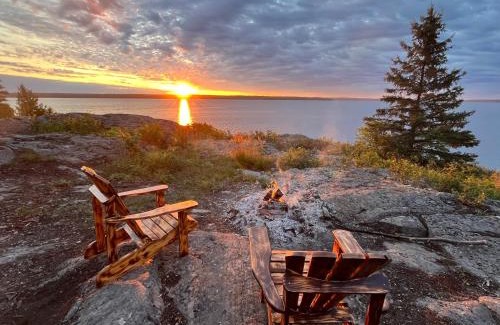 Timiskaming District Casa | Haileybury Lakehouse