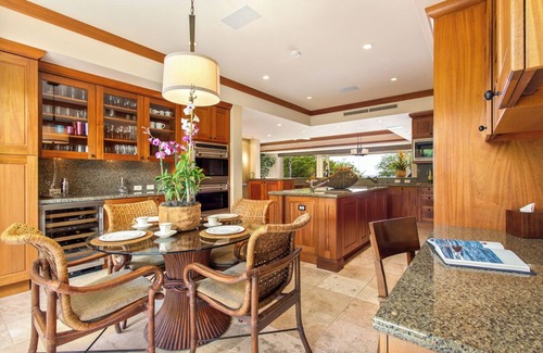 Kaupulehu Casa | Hainoa 10 – Commanding Ocean Views | Onsite Staff & Daily Housekeeping