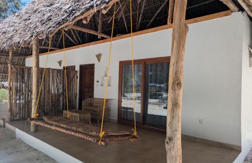 Paje Complejo | Hakuna Majiwe Beach Lodge