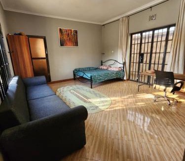 Arusha Region Casa | Hakuna Matata House