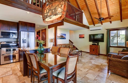 Wainiha Casa | Hale Kamapua`a. Ocean Front in Hanalei. Steps to Beach, A/C, TVR4206