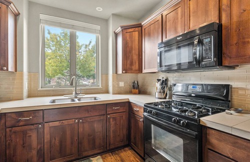 Southeast Bend Casa | Haley House | Hot tub, Pets ok! Close to it All!