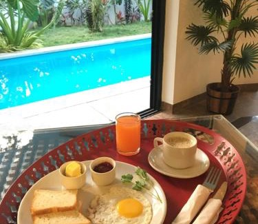Gauravaddo Hotel | HALF Hotel, Calangute