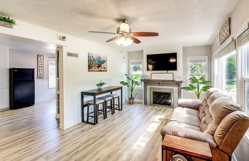 Yankton Casa | Half-Mi to Dtwn Yankton & River: Charming Home!