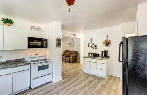 Yankton Casa | Half-Mi to Dtwn Yankton and River Charming Home!