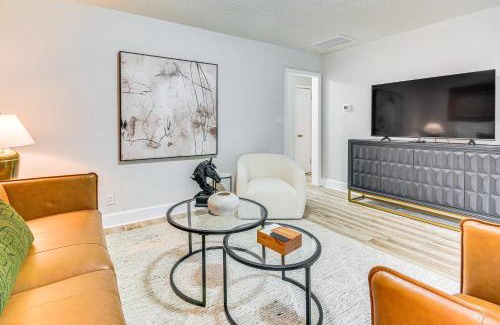 High Point Casa | half Mi to High Point University Quaint Abode!