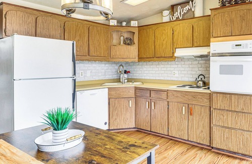 Jemez Springs Cabina | Half-Mi to Jemez Hot Springs: Cozy Cabin Getaway!