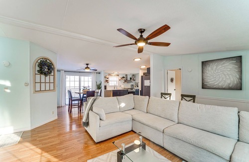 Altoona Casa | Half-Mi to Lakemont Park: Family-Friendly Home!