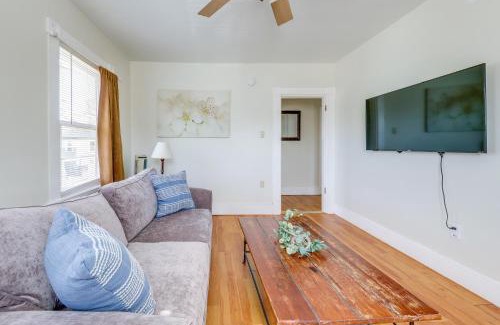 Old Orchard Beach Apartamento | half Mi to Pier WFH-Friendly Apt in Maine!